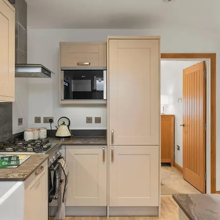 Διαμέρισμα Ranalegh Court *